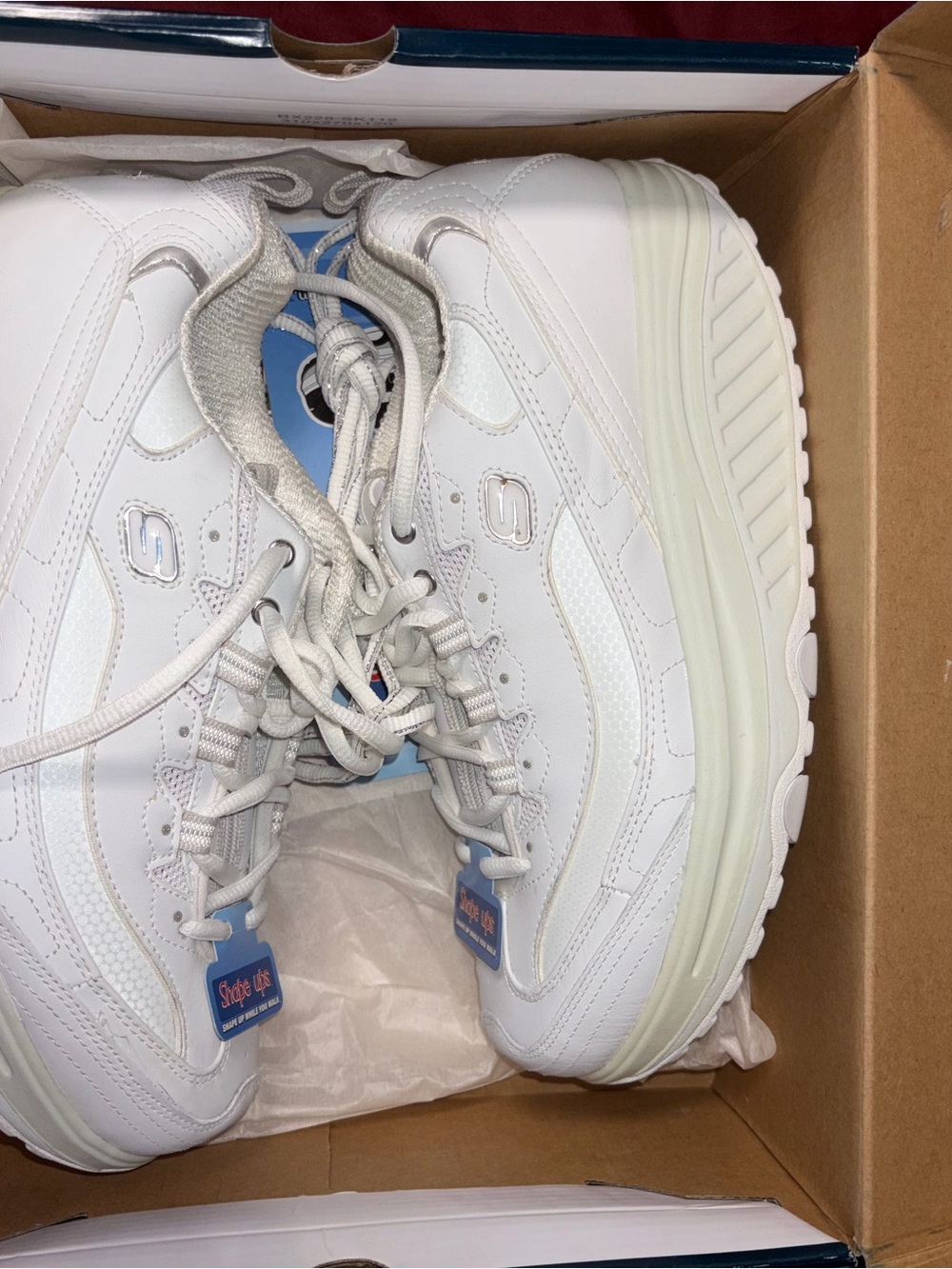 Skechers Shape-ups 11800 Women’s Size 9.5 White/Silver New With Original DVD
